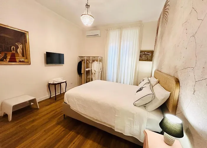Apartamento Spazio Di Stile Metroc 8 Stops To Colosseo Roma